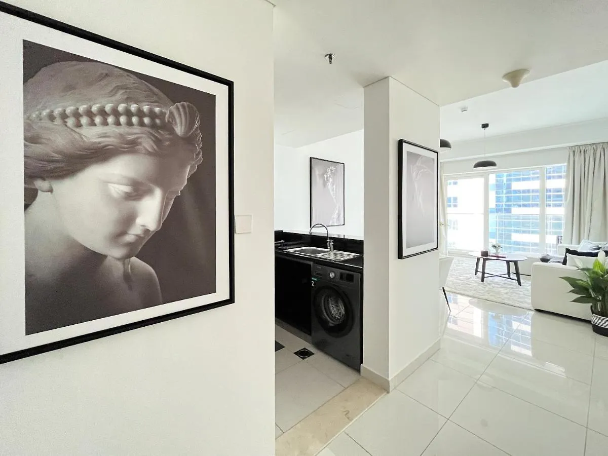 Trophy - Sparkling Suites W Palm View With Direct Access To Marina Walk Dubai Apartment