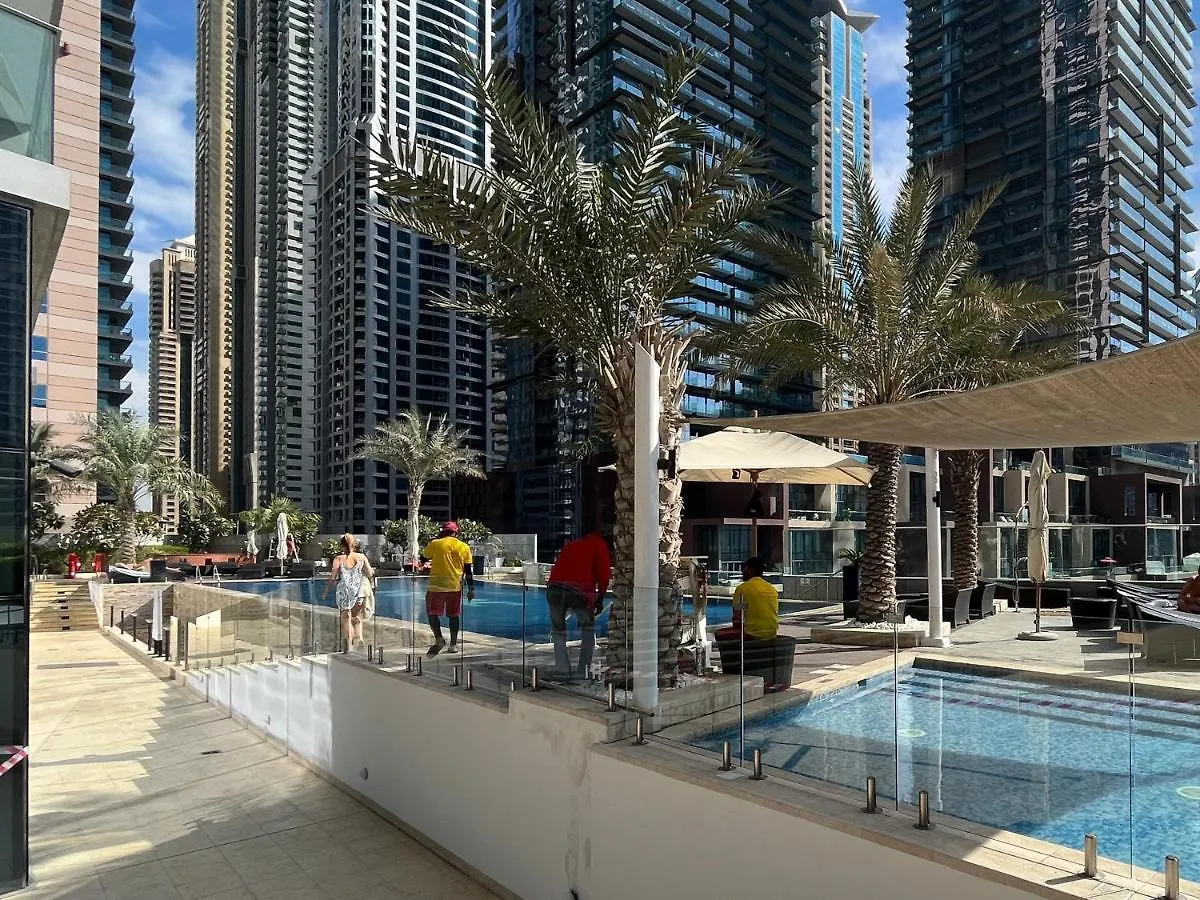 Apartment Trophy - Sparkling Suites W Palm View With Direct Access To Marina Walk Dubai